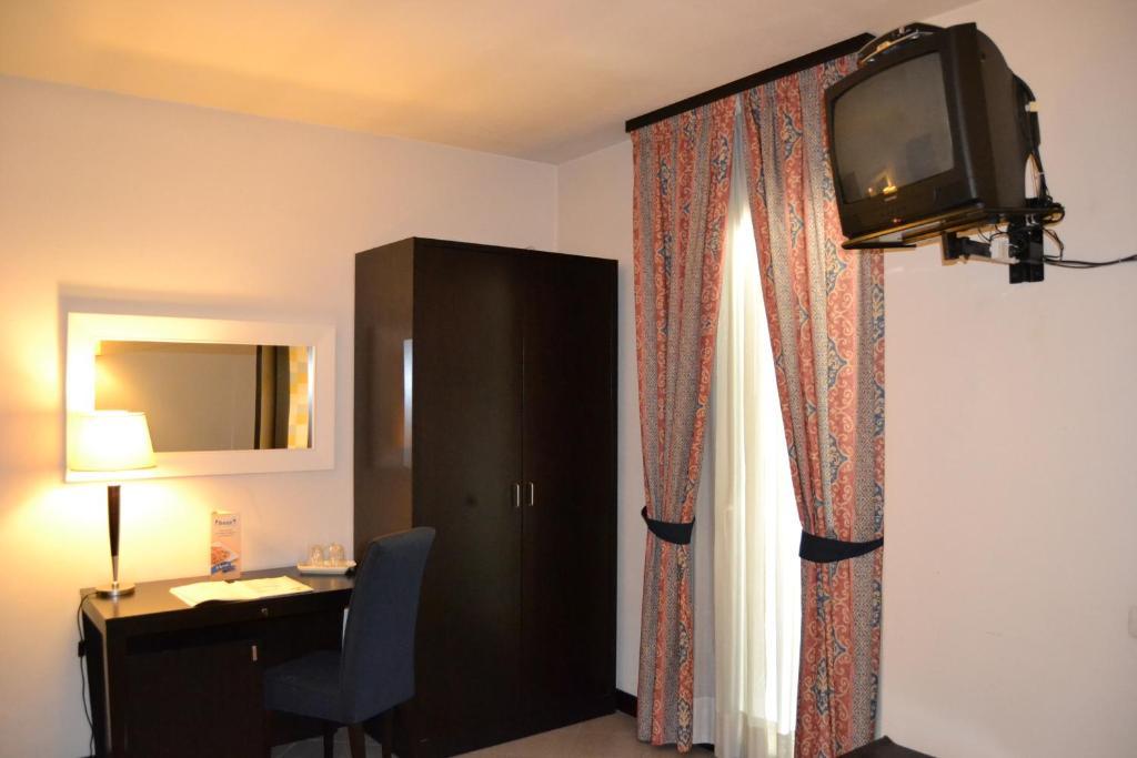 Hotel I' Fiorino Montelupo Fiorentino Pokoj fotografie